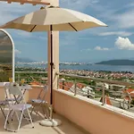 Beautiful In Between Split And Trogir * Kaštel Stari