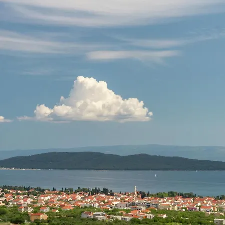Beautiful In Between Split And Trogir Apartment